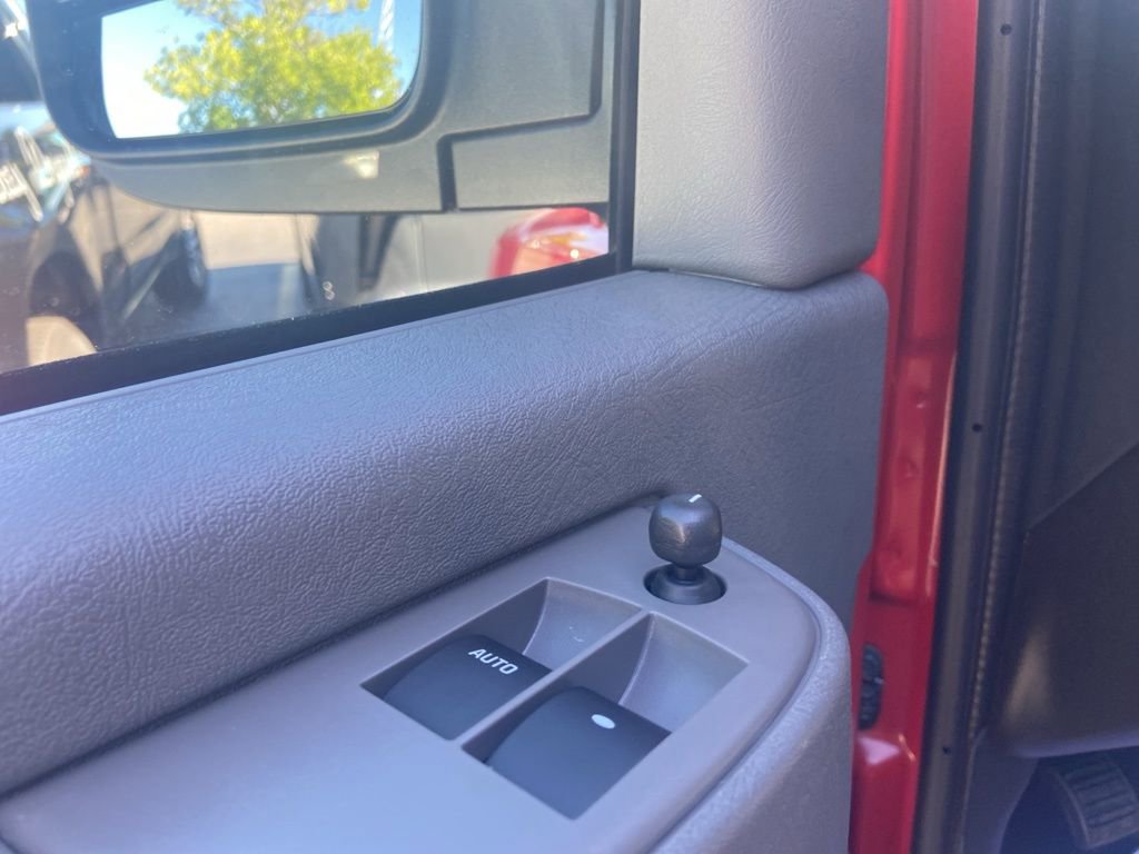 New 2025 Chevrolet Express 2500 w/ Driver Convenience Package image 10