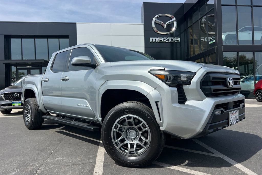 Used 2024 Toyota Tacoma SR5 image 2