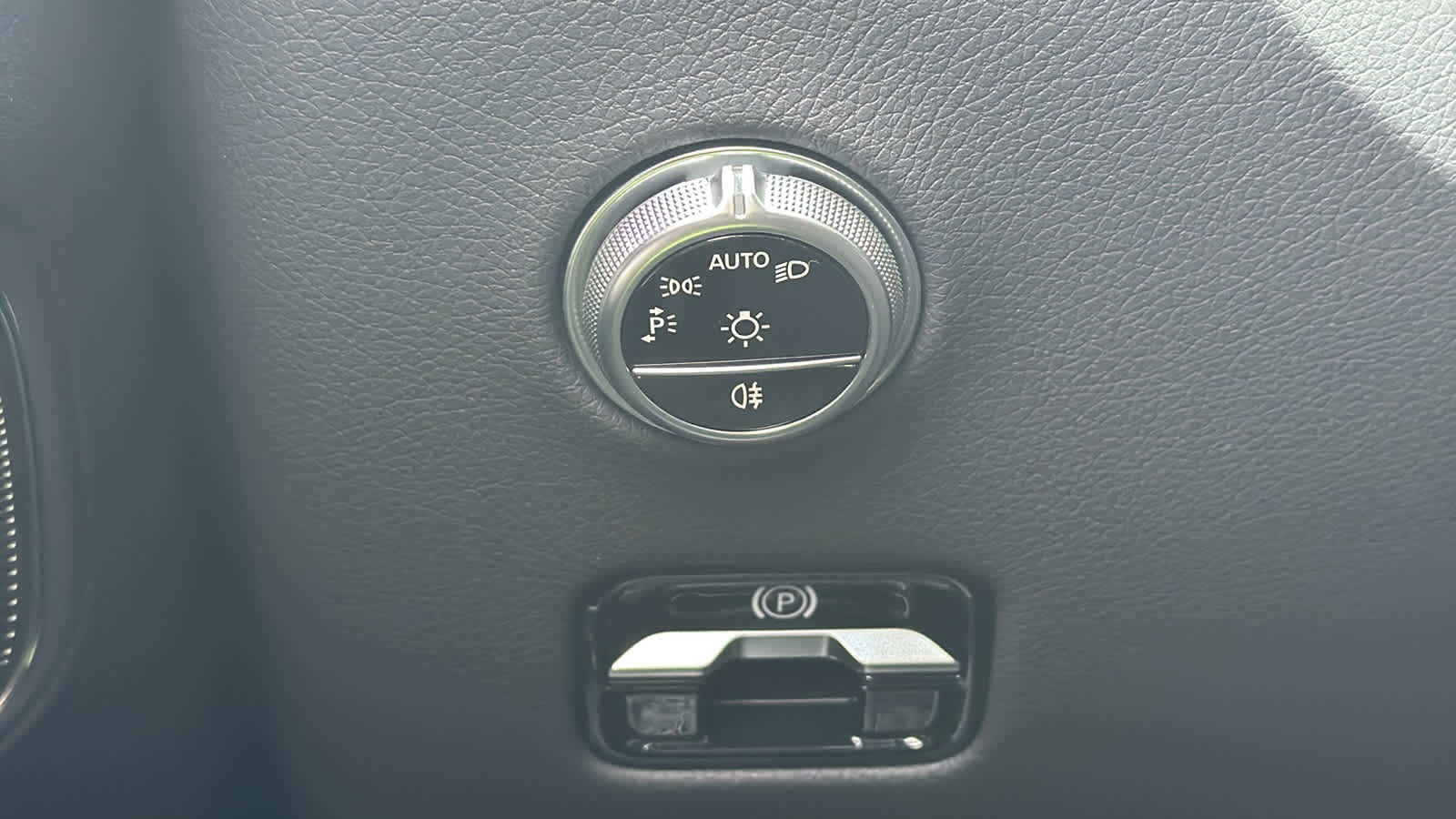 New 2025 Mercedes-Benz GLC 63 AMG S image 18