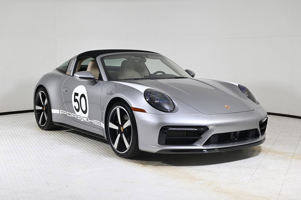 Certified 2021 Porsche 911 Targa 4S image 9