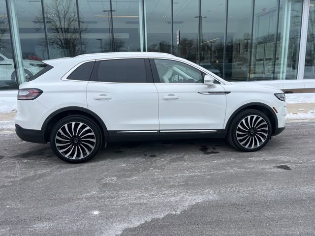 Used 2022 Lincoln Nautilus Black Label w/ Class II Trailer Tow Package image 9