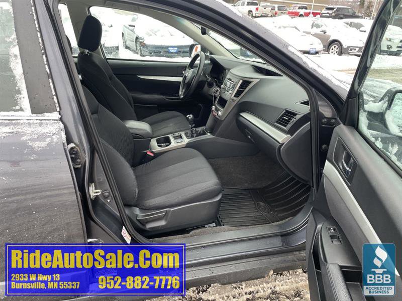 Used 2012 Subaru Outback 2.5i w/ Alloy Wheel Pkg image 14