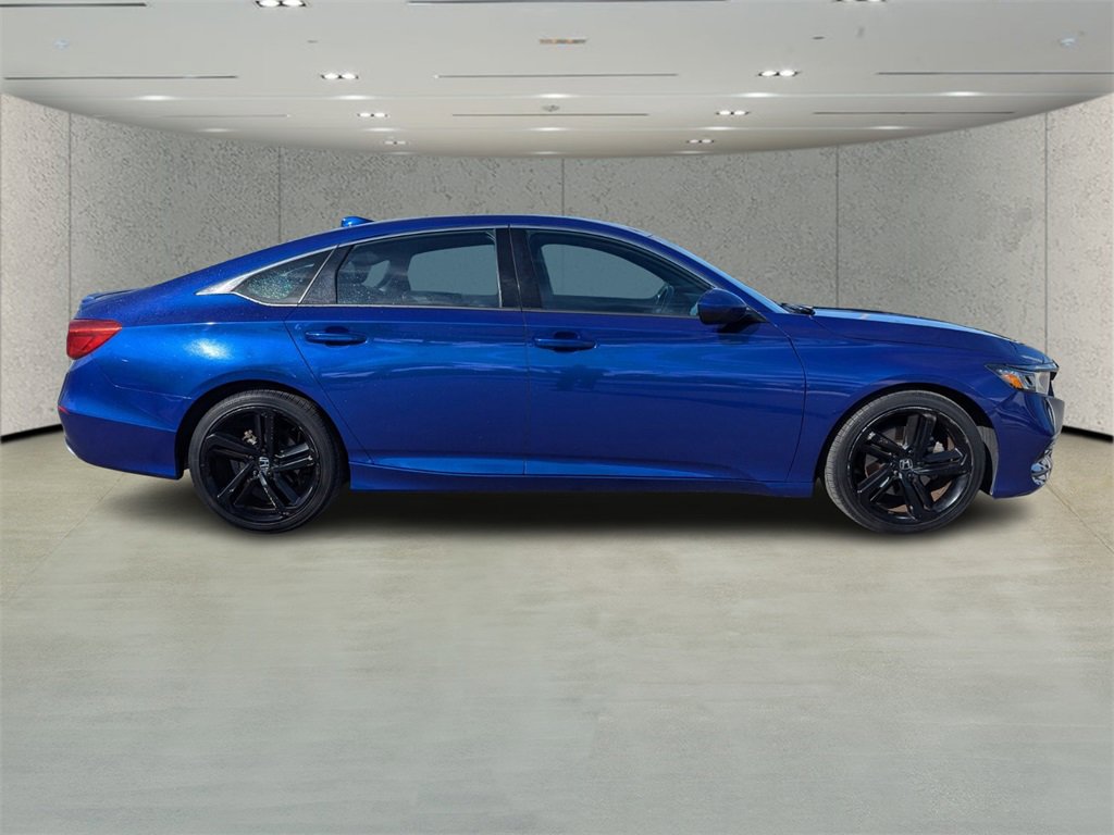Used 2020 Honda Accord Sport image 2