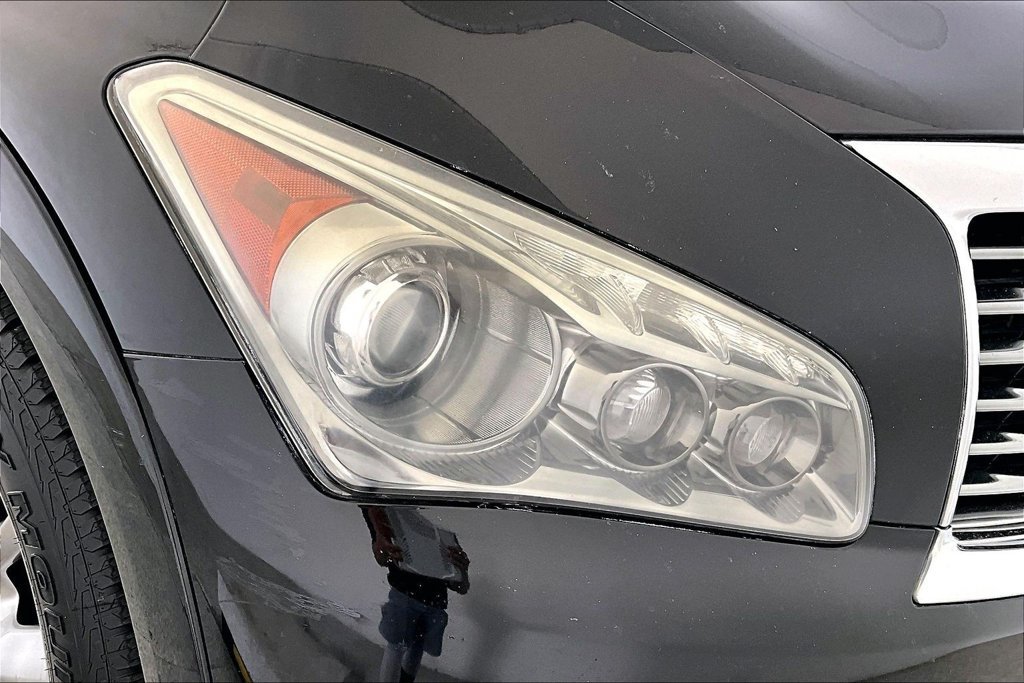 Used 2011 INFINITI QX56 2WD w/ Theater Pkg image 38