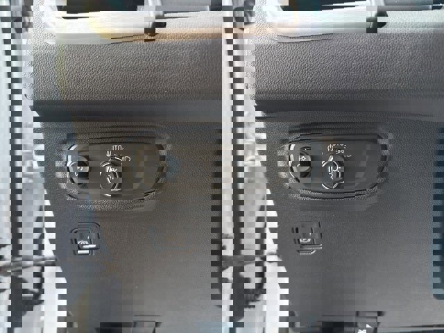 Used 2019 GMC Terrain SLE w/ Driver Convenience Package image 23