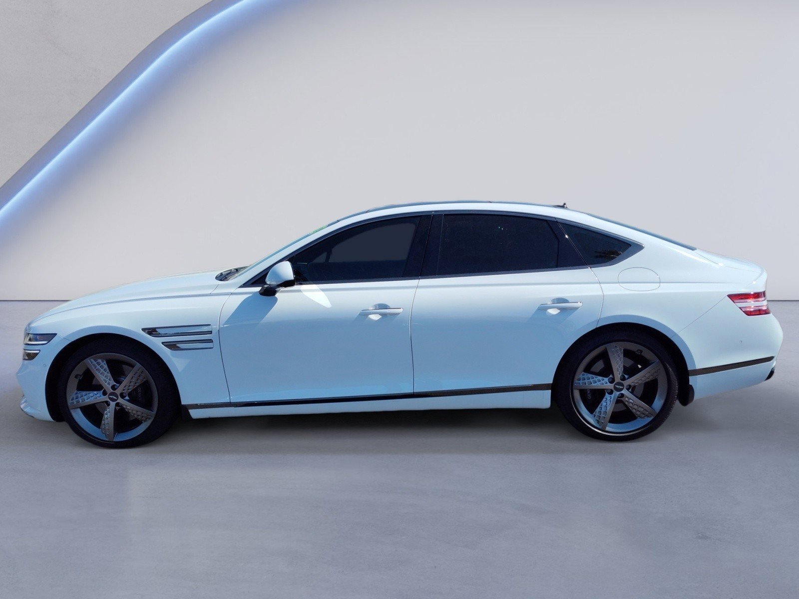 Used 2024 Genesis G80 3.5T Sport image 4