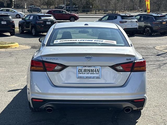 Used 2019 Nissan Altima 2.5 SR w/ SR Premium Package image 3