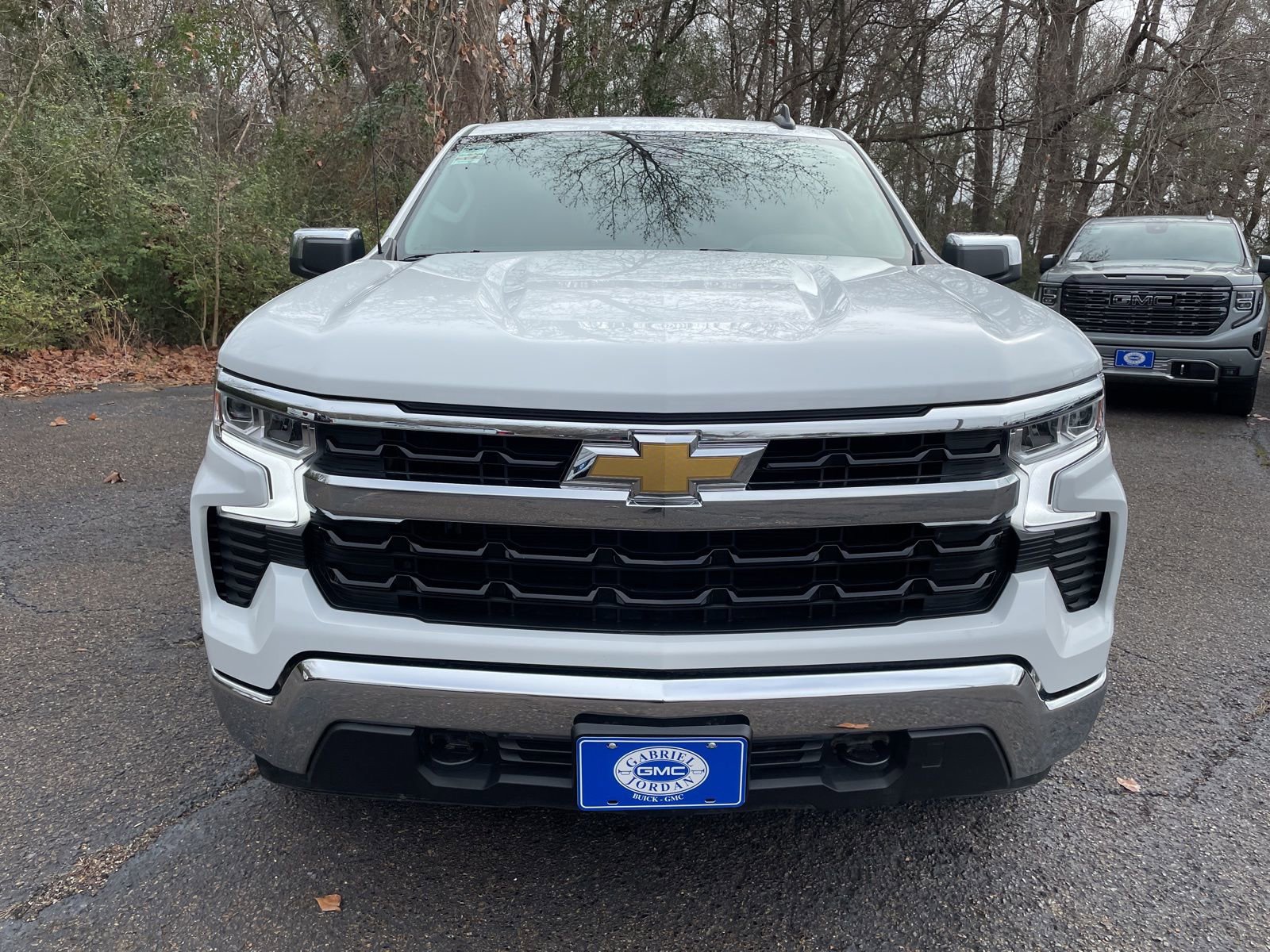 Used 2025 Chevrolet Silverado 1500 LT image 8
