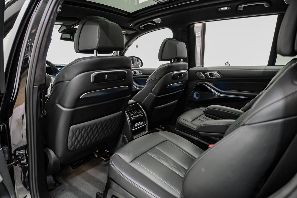 Used 2024 BMW ALPINA XB7 image 45