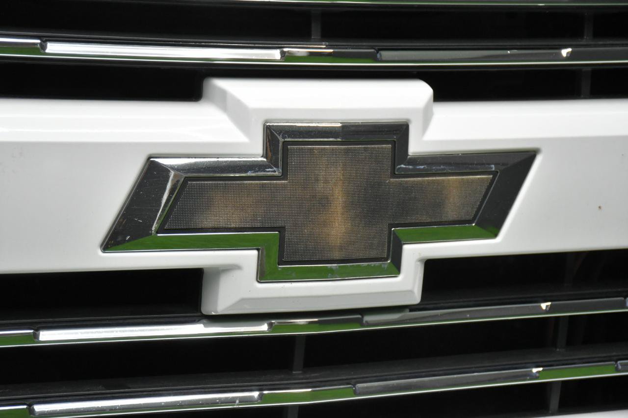 Used 2015 Chevrolet Silverado 2500 High Country AWD/4WD image 11