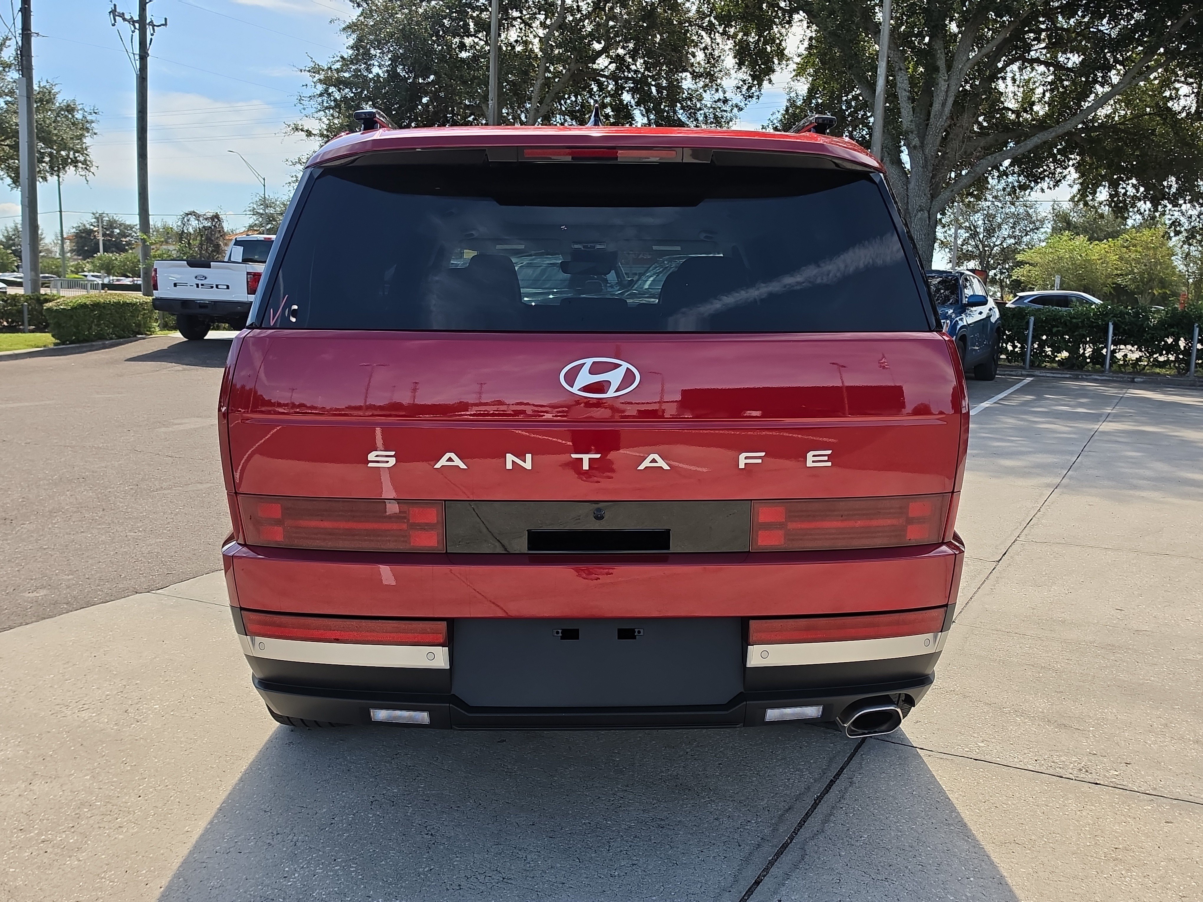 Used 2025 Hyundai Santa Fe Limited FWD image 7