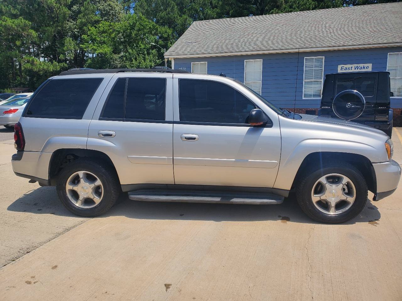 Used 2005 Chevrolet TrailBlazer LT RWD image 4
