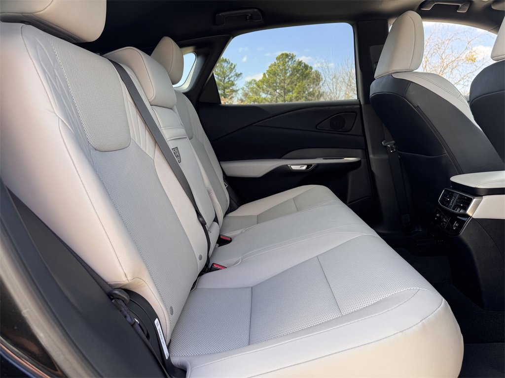 Used 2023 Lexus RX 350 Premium image 29