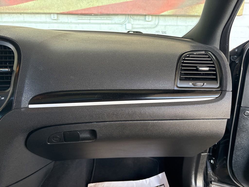 Used 2022 Chrysler 300 S RWD image 15