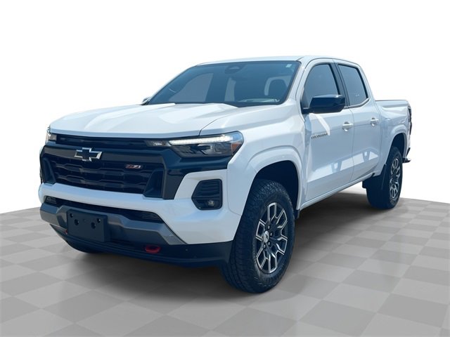 Certified 2024 Chevrolet Colorado Z71 w/ Z71 Convenience Package 2