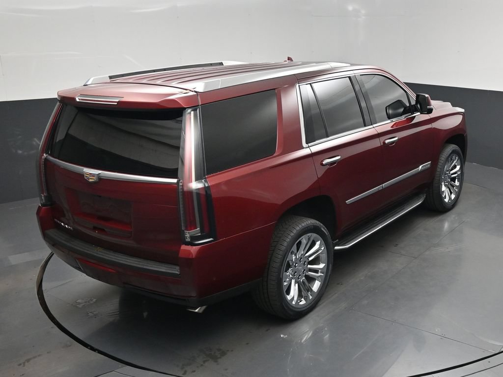 Used 2019 Cadillac Escalade Luxury w/ LPO, Radiant Package AWD/4WD image 24