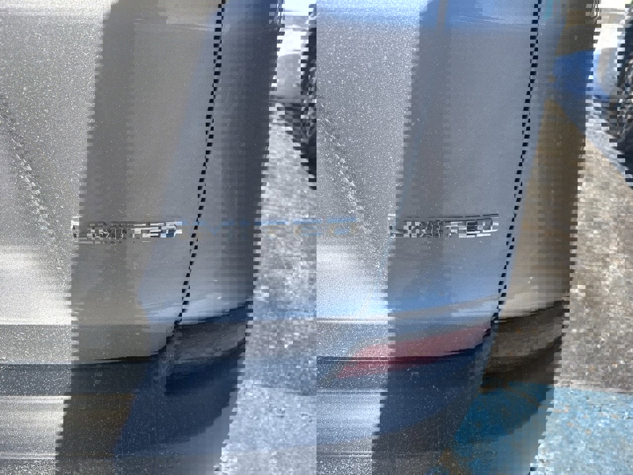 Used 2020 Jeep Cherokee Limited image 4