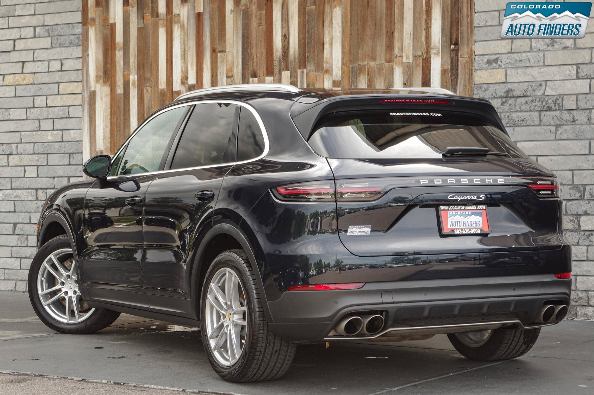 Used 2019 Porsche Cayenne S w/ Premium Plus Package AWD/4WD image 4