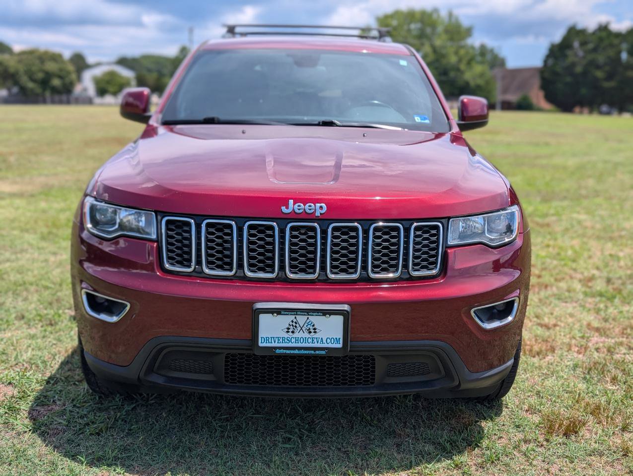 Used 2021 Jeep Grand Cherokee Laredo AWD/4WD image 39