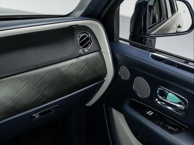 Used 2020 Rolls-Royce Cullinan image 40