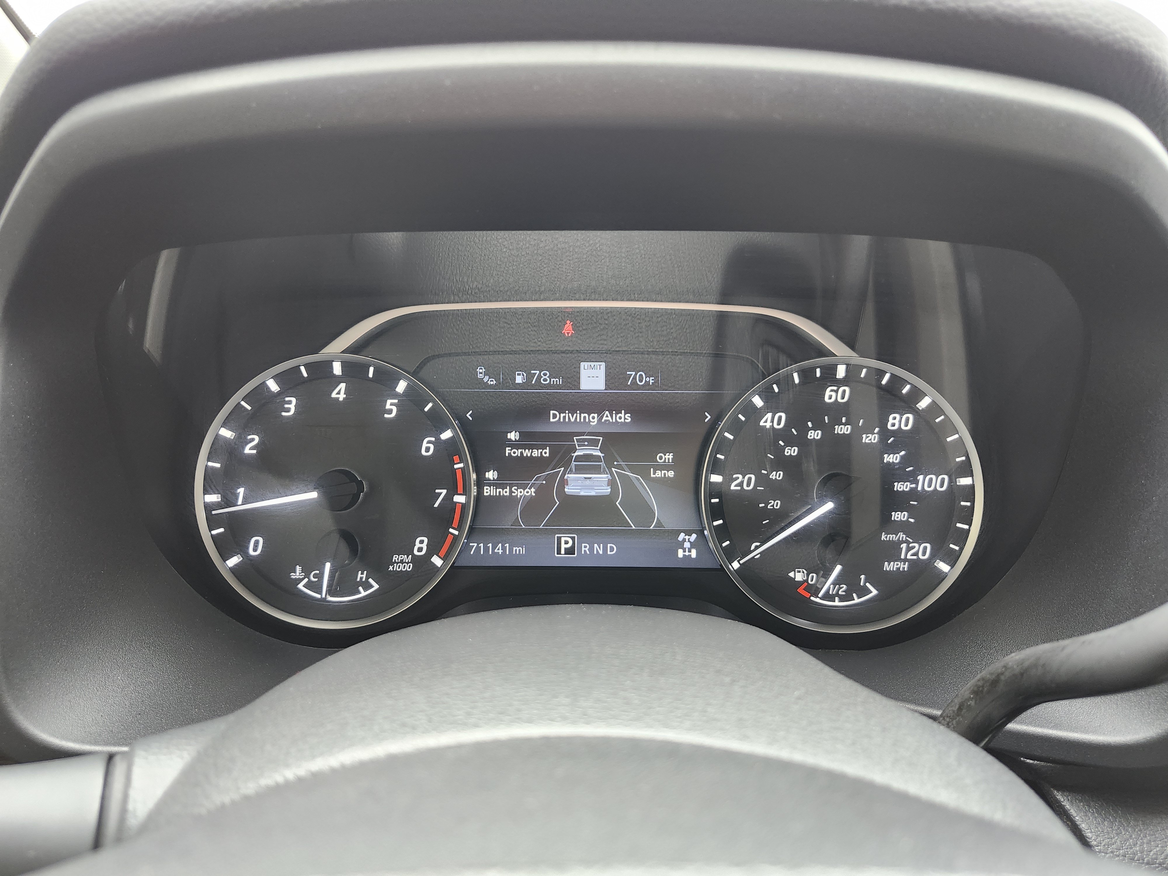 Used 2021 Nissan Titan SL w/ Moonroof Package AWD/4WD image 35