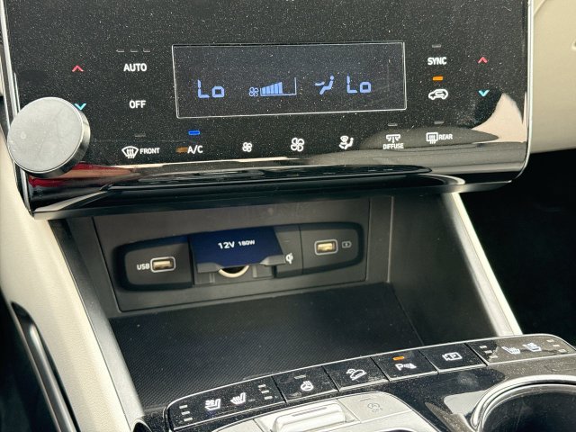 Used 2024 Hyundai Tucson Limited AWD/4WD image 19
