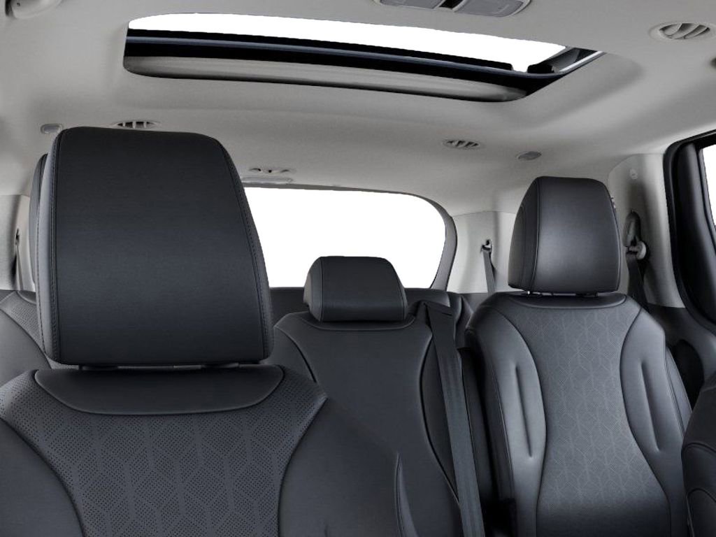 New 2026 Kia Carnival SX w/ SX Dark Edition Package image 27