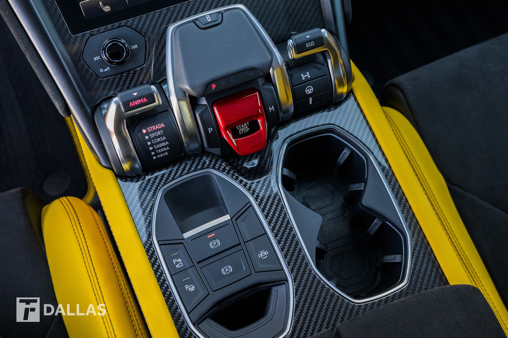 Used 2021 Lamborghini Urus image 27