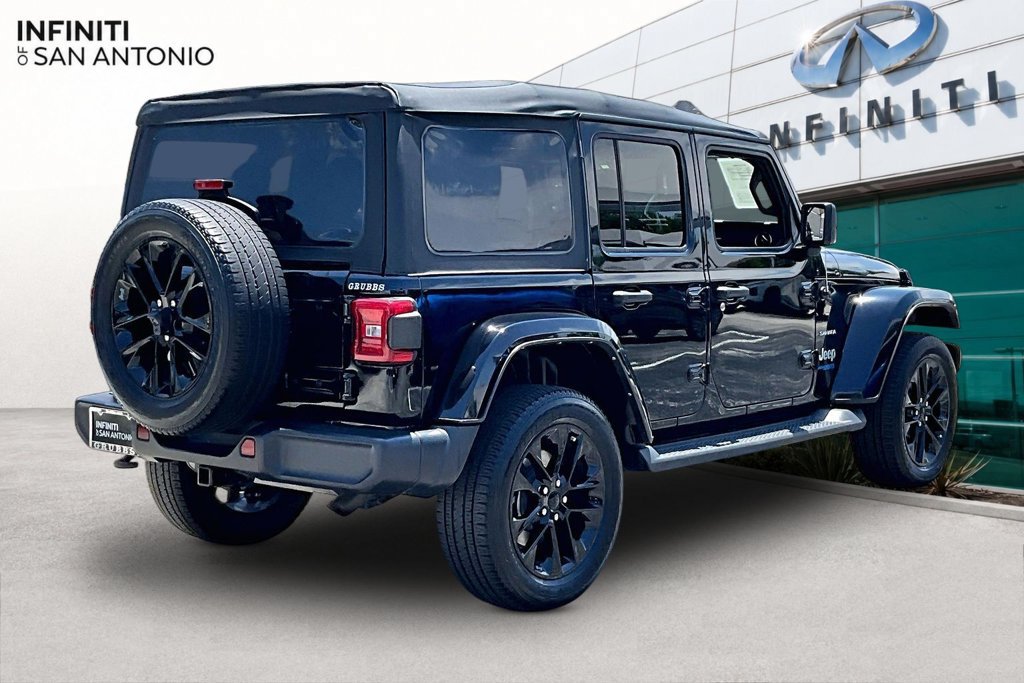 Used 2021 Jeep Wrangler Unlimited Sahara w/ Cold Weather Group AWD/4WD image 2