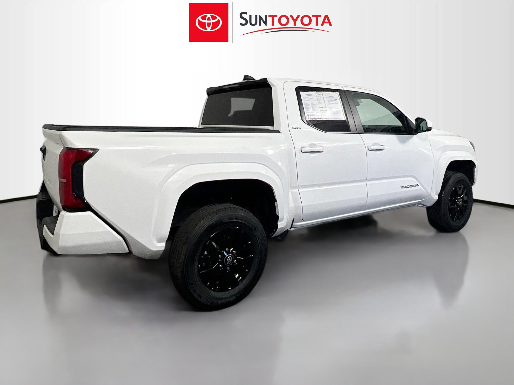 Used 2024 Toyota Tacoma SR5 image 4
