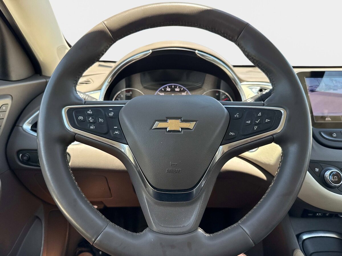 Used 2024 Chevrolet Malibu LT FWD image 25