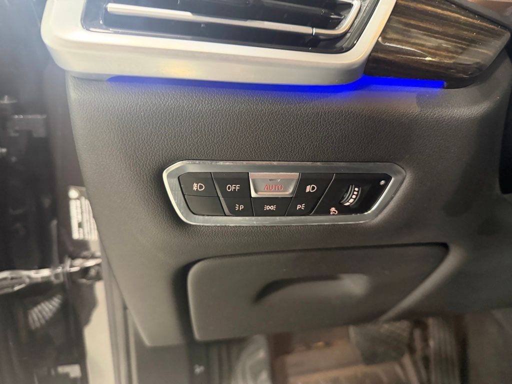 Used 2020 BMW X5 xDrive40i w/ Convenience Package AWD/4WD image 18
