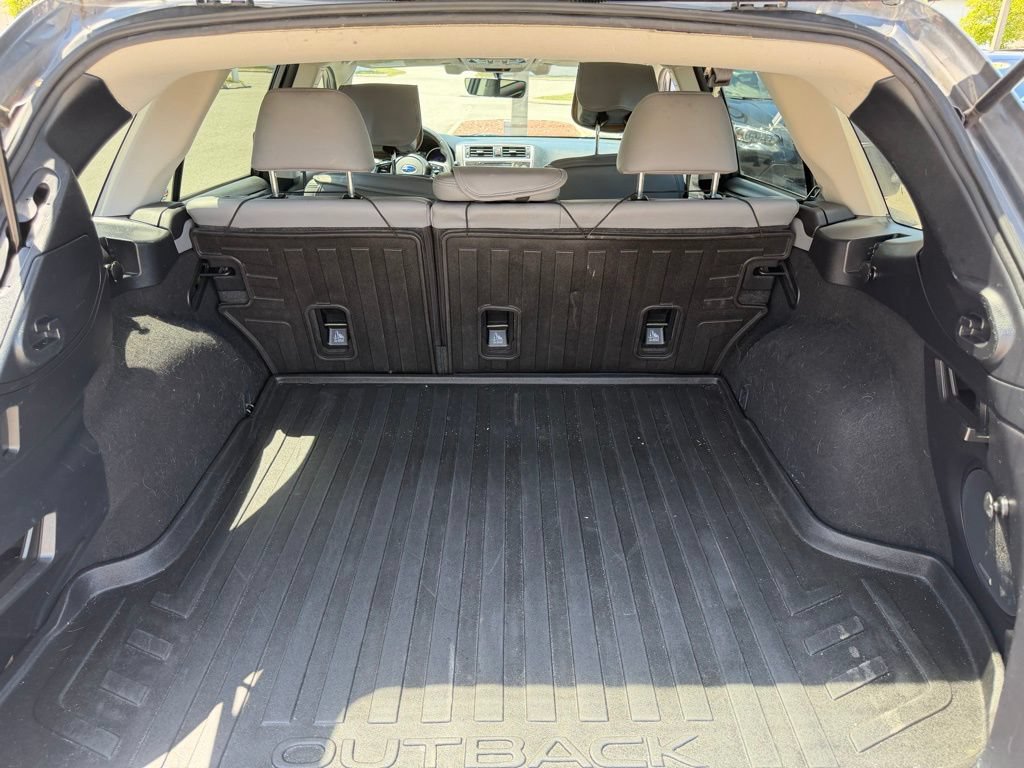 Used 2019 Subaru Outback 2.5i Limited AWD/4WD image 7