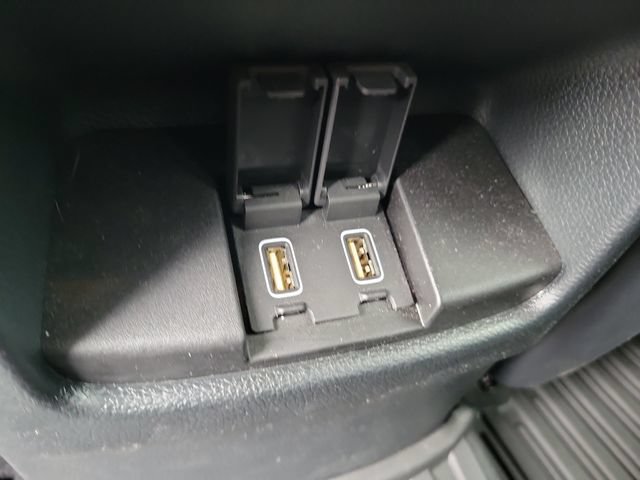 Used 2022 Honda CR-V Touring image 14