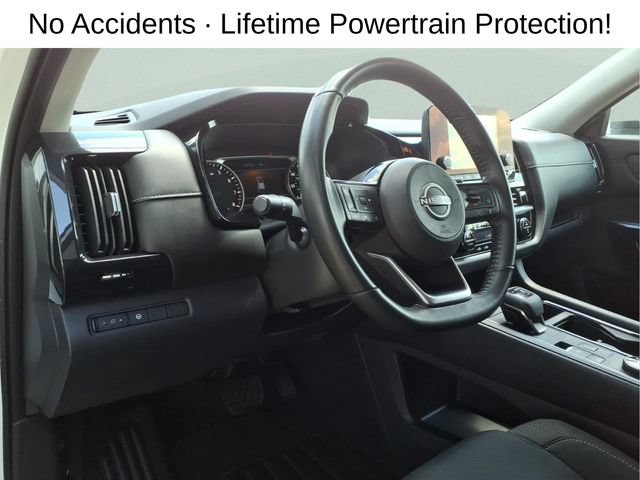 Used 2023 Nissan Pathfinder SV AWD/4WD image 13