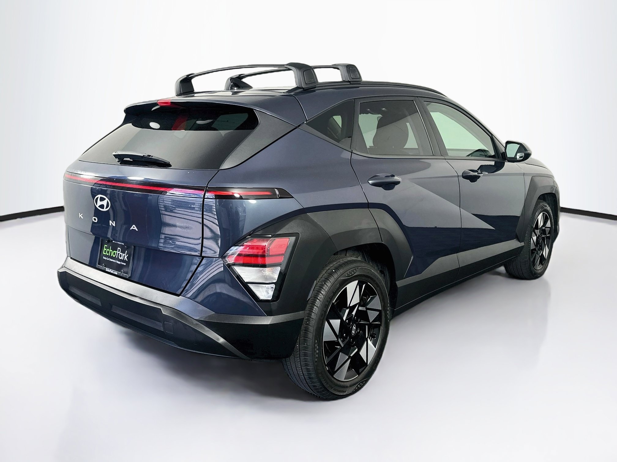 Used 2024 Hyundai Kona SEL w/ Convenience Package FWD image 9