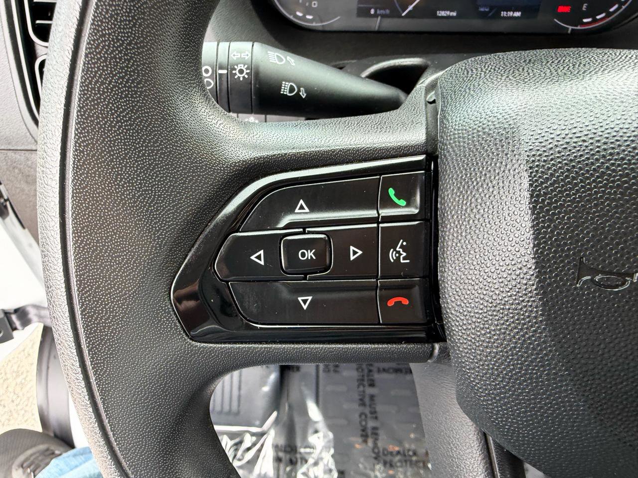 Used 2025 RAM ProMaster 2500 w/ U-Haul Equipment Group FWD image 18