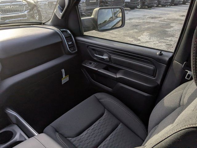 New 2026 RAM 1500 Express image 16