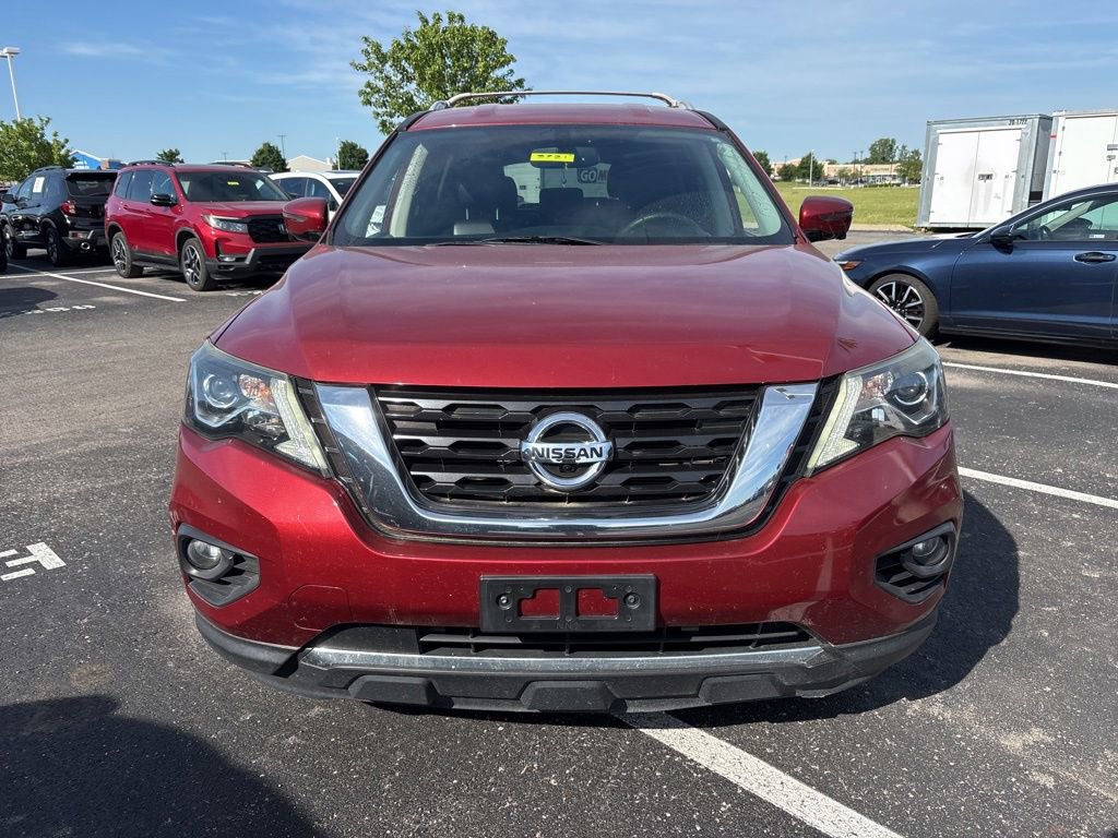 Used 2017 Nissan Pathfinder SL w/ Cargo Package AWD/4WD image 2