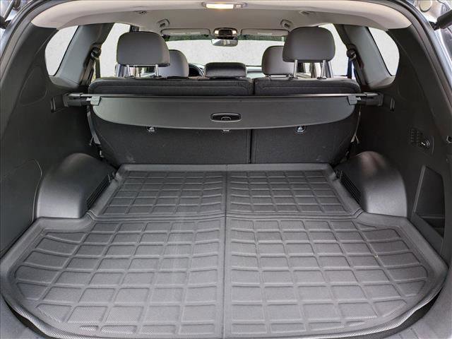 Used 2023 Hyundai Santa Fe SEL image 6