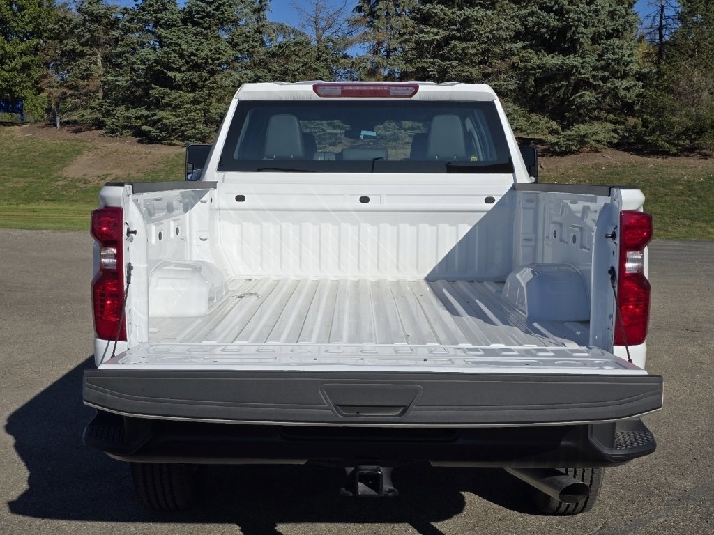 New 2025 Chevrolet Silverado 2500 W/T image 9