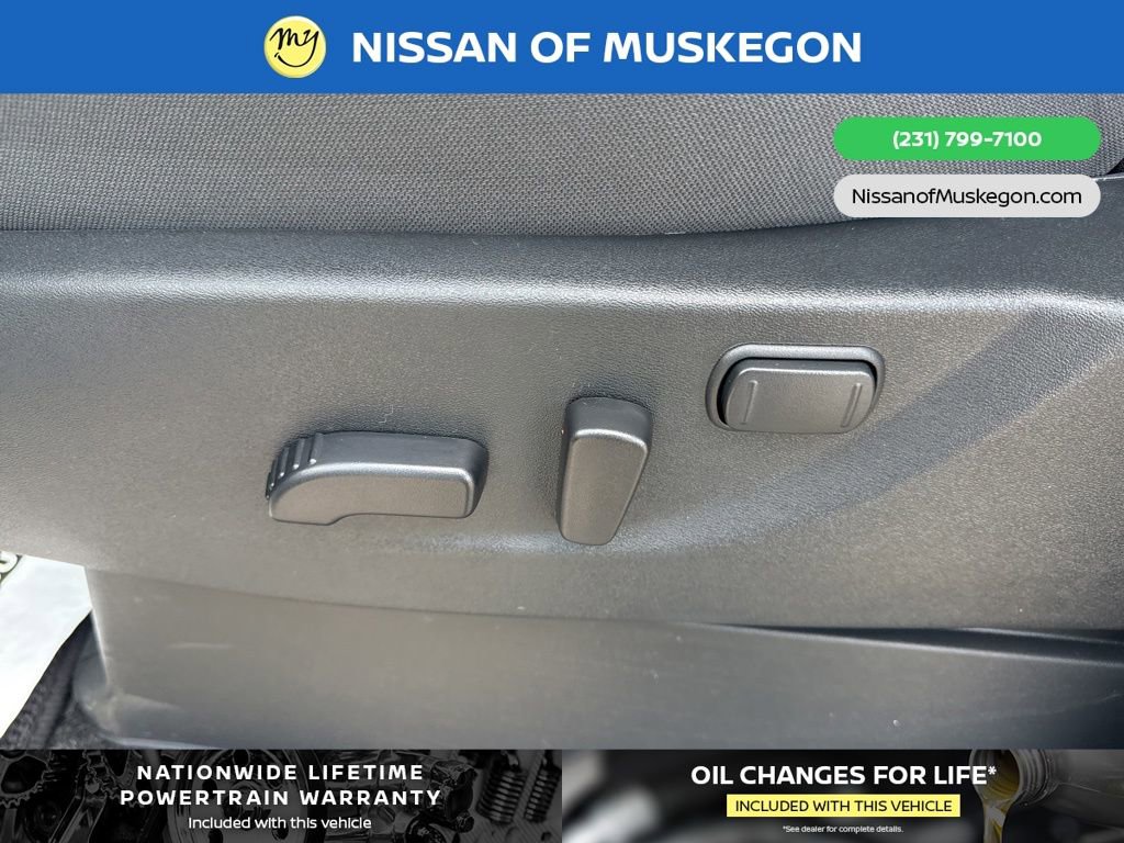 New 2026 Nissan Frontier SV image 12