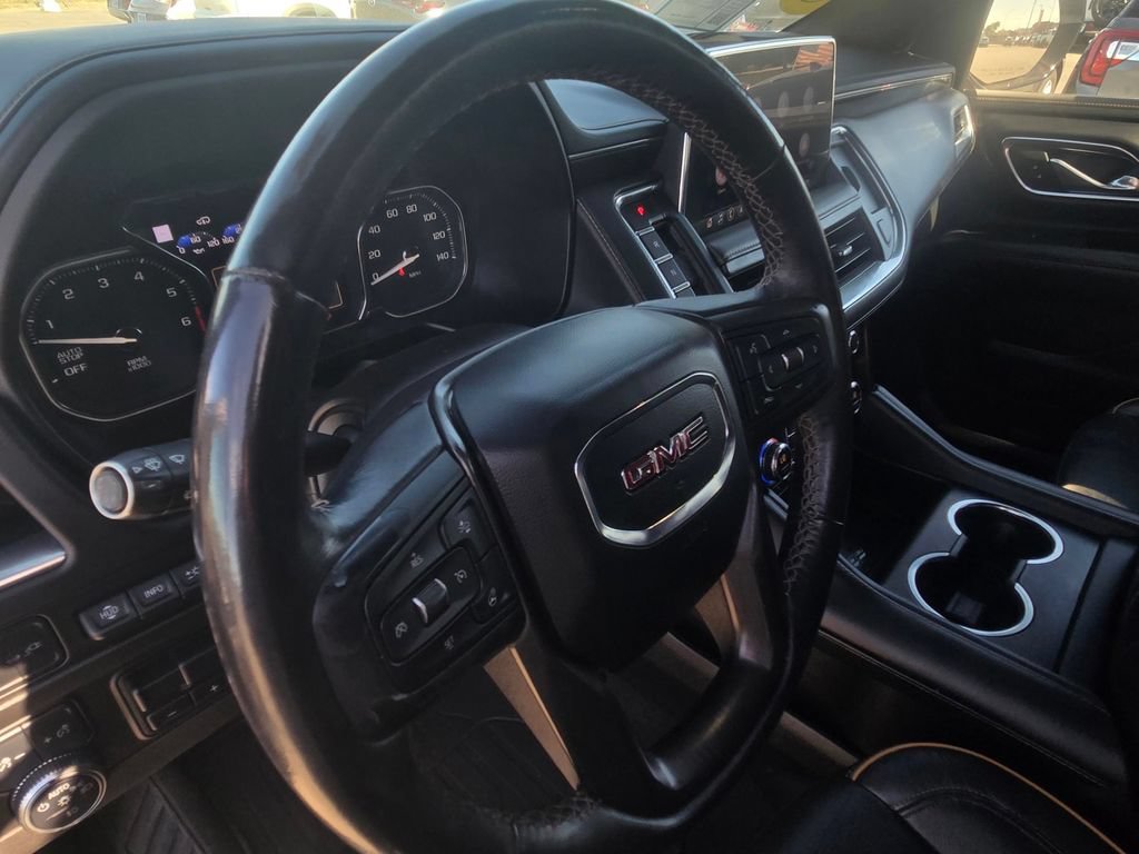 Used 2021 GMC Yukon AT4 w/ AT4 Premium Plus Package AWD/4WD image 16