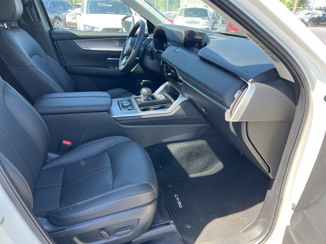 Used 2024 MAZDA CX-90 Plug-In Hybrid w/ Preferred AWD/4WD image 34