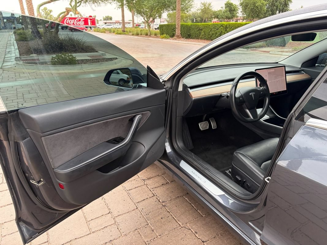 Used 2018 Tesla Model 3 Performance AWD/4WD image 8