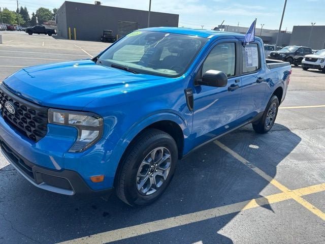 Used 2025 Ford Maverick XLT w/ Equipment Group 302A AWD/4WD image 16