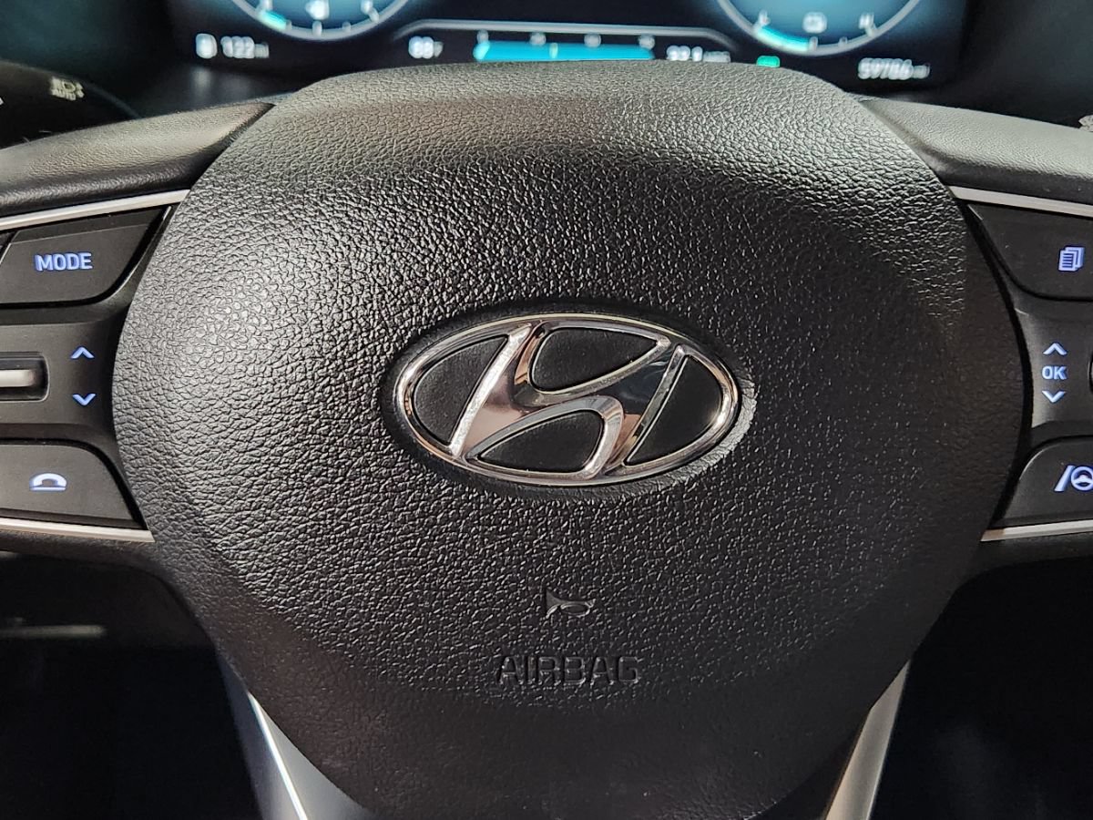 Used 2022 Hyundai Santa Fe SEL Premium AWD/4WD image 50