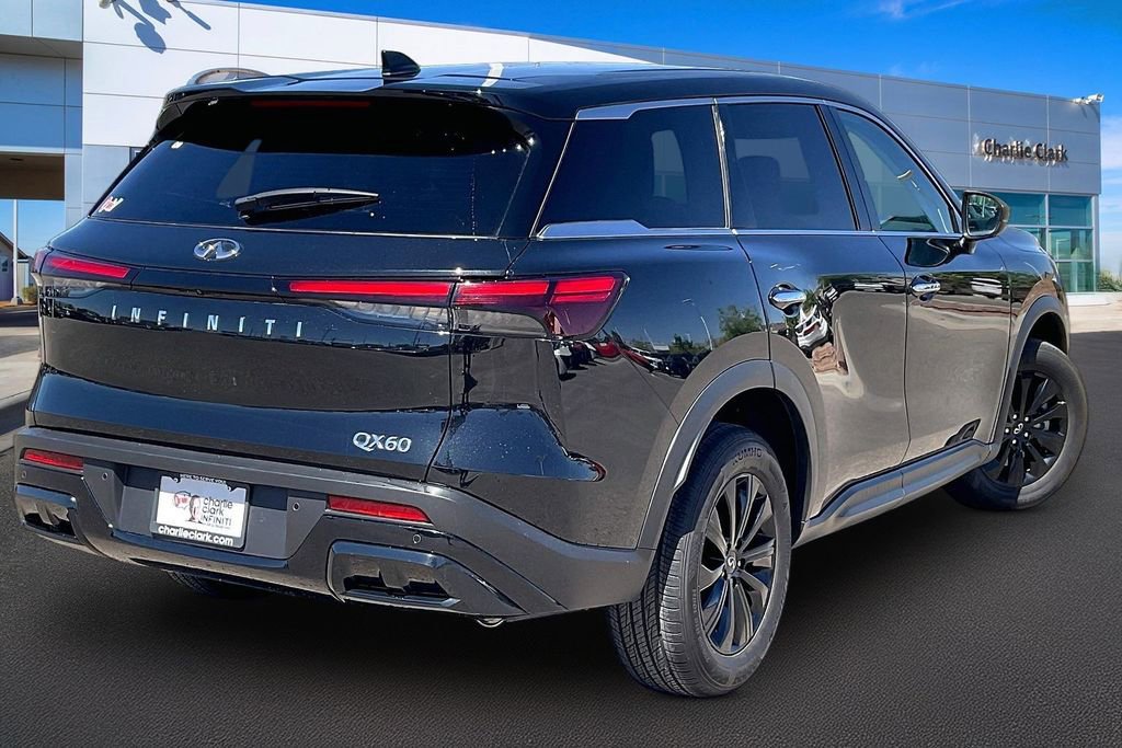 Used 2025 INFINITI QX60 Pure FWD image 2