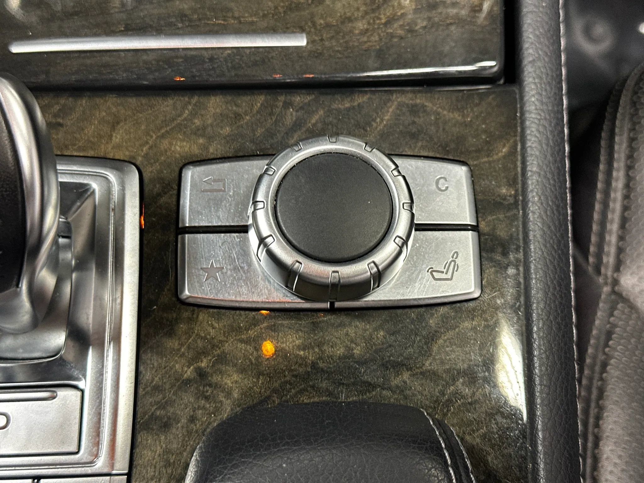 Used 2018 Mercedes-Benz SL 450 image 30