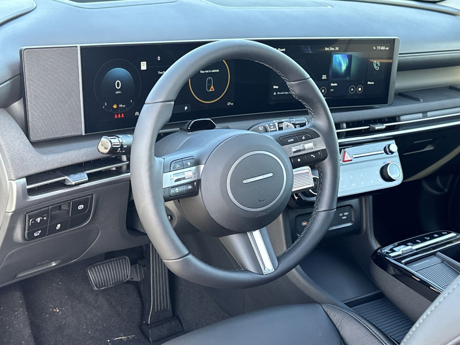 New 2026 Hyundai Tucson Limited image 16